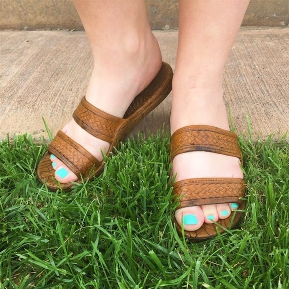 Jandals - Picture 1 of 6